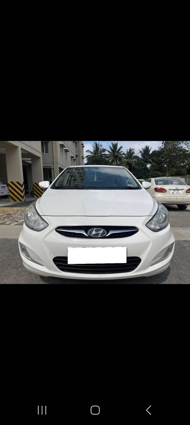 https://images10.gaadi.com/usedcar_image/4303102/original/processed_1e0e66f55ad9b79c3b87bfb7af3025bc.jpg?imwidth=6400