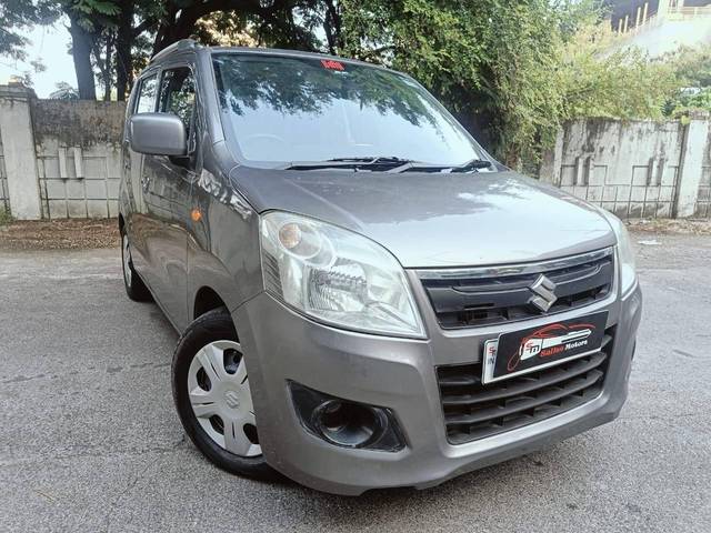 https://images10.gaadi.com/usedcar_image/4303111/original/processed_c134dd06b0853c43e673fe5a8574134f.jpg?imwidth=6400