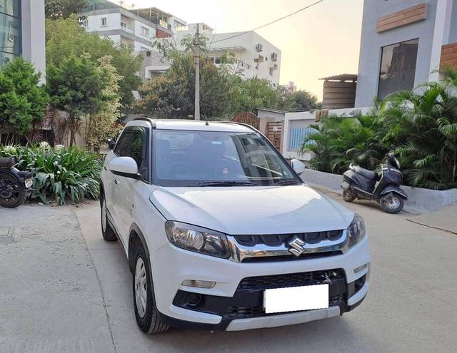 https://images10.gaadi.com/usedcar_image/4303136/original/processed_dc18ea37aae8cac8d09952ab21cc8dac.jpeg?imwidth=6400