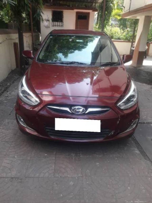 https://images10.gaadi.com/usedcar_image/4303179/original/677e504ae3807d61b74dfab07115beac.jpeg?imwidth=6400