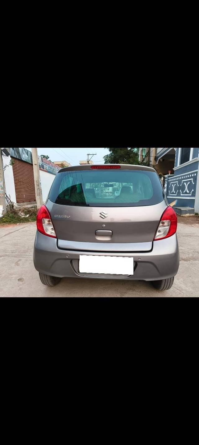 https://images10.gaadi.com/usedcar_image/4303189/original/processed_8b3558b38442ee48eb04540f22ac0022.jpg?imwidth=6401