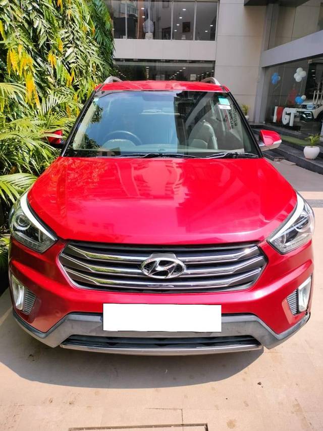 https://images10.gaadi.com/usedcar_image/4303250/original/processed_ffe87f5e95cbe3ec0449dcd510a8fba3.jpg?imwidth=6400