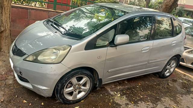 https://images10.gaadi.com/usedcar_image/4303252/original/3dfc983be97daced355e17add49a71c1.jpeg?imwidth=6400