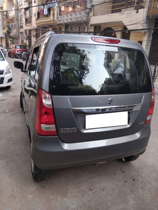 https://images10.gaadi.com/usedcar_image/4303333/original/processed_d3c3a485c4e39e10685212732fd9fd6d.jpg?imwidth=6402