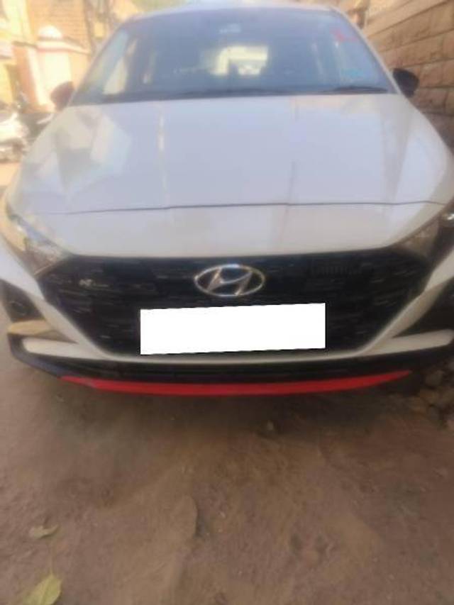 https://images10.gaadi.com/usedcar_image/4303353/original/2696c0313c2b8a974c21081570215149.jpg?imwidth=6400