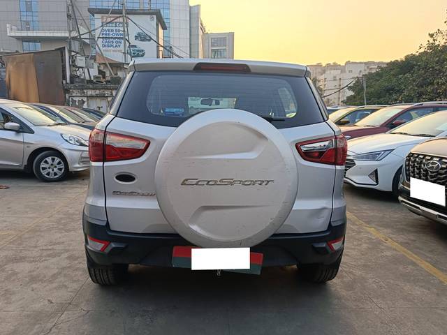 https://images10.gaadi.com/usedcar_image/4303361/original/processed_eb02895c3c5ac64488ef35f94de3b60d.jpg?imwidth=6401