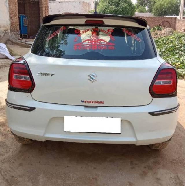 https://images10.gaadi.com/usedcar_image/4303365/original/processed_29669a6b-5e0a-43fc-8040-006e9cde44b5.jpg?imwidth=6401