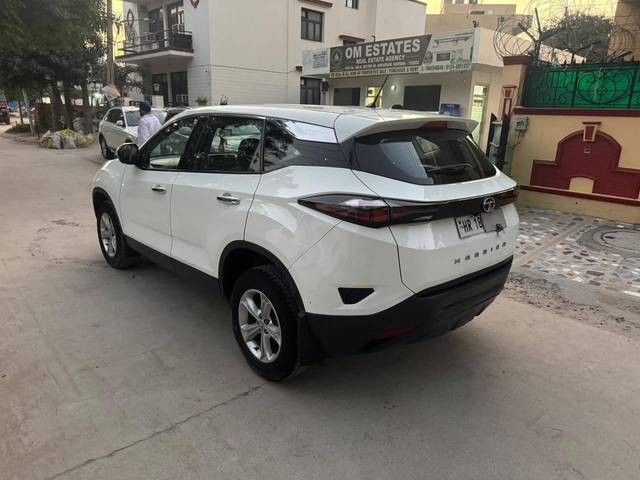 https://images10.gaadi.com/usedcar_image/4303419/original/processed_99f333280b7f5670d52bc86262c41ac0.jpeg?imwidth=6401