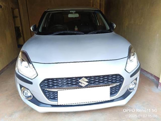 https://images10.gaadi.com/usedcar_image/4303510/original/processed_5ad43ab7-2139-4b02-ab78-7c2ff9c2ba28.jpg?imwidth=6400