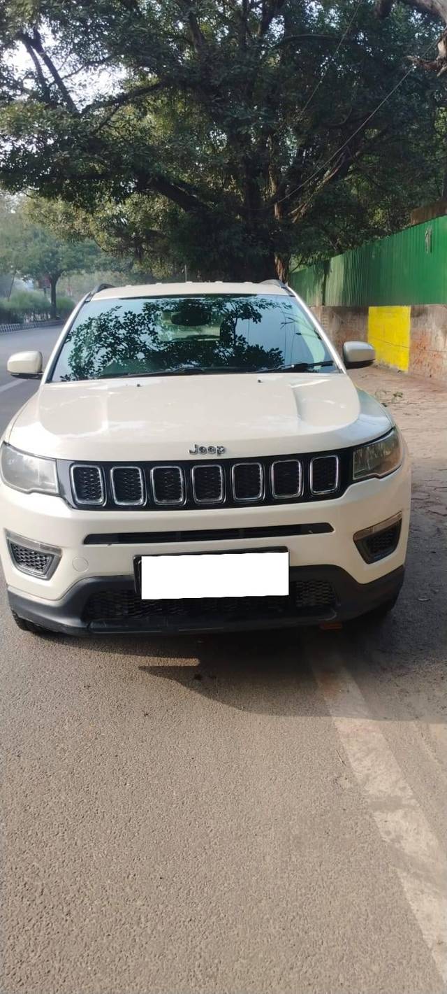 https://images10.gaadi.com/usedcar_image/4303547/original/processed_22c9e212eb2393b99daaafafcbe60b7a.jpg?imwidth=6400