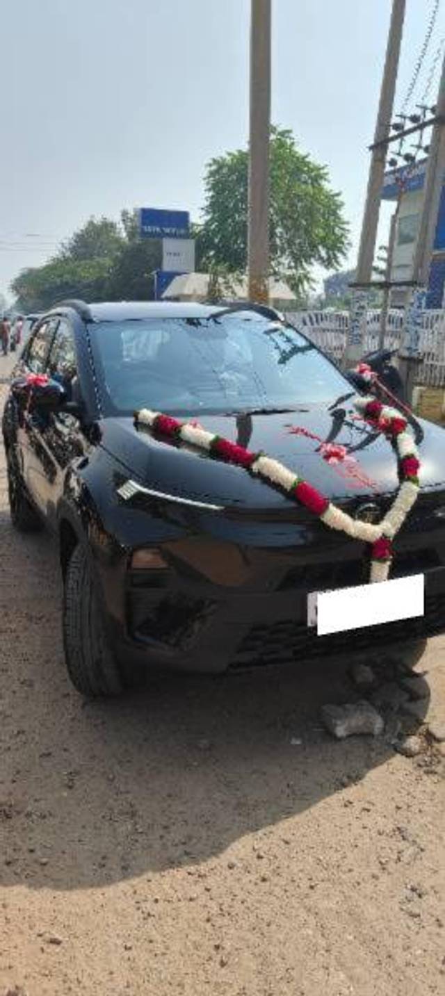 https://images10.gaadi.com/usedcar_image/4303554/original/processed_9e864c20-fc29-45b7-b773-a43d6665e108.jpg?imwidth=6401