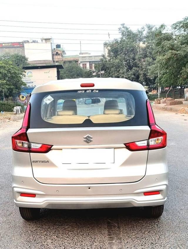 https://images10.gaadi.com/usedcar_image/4303567/original/processed_9358afe6db2e19c351ab079de7177361.jpg?imwidth=6402