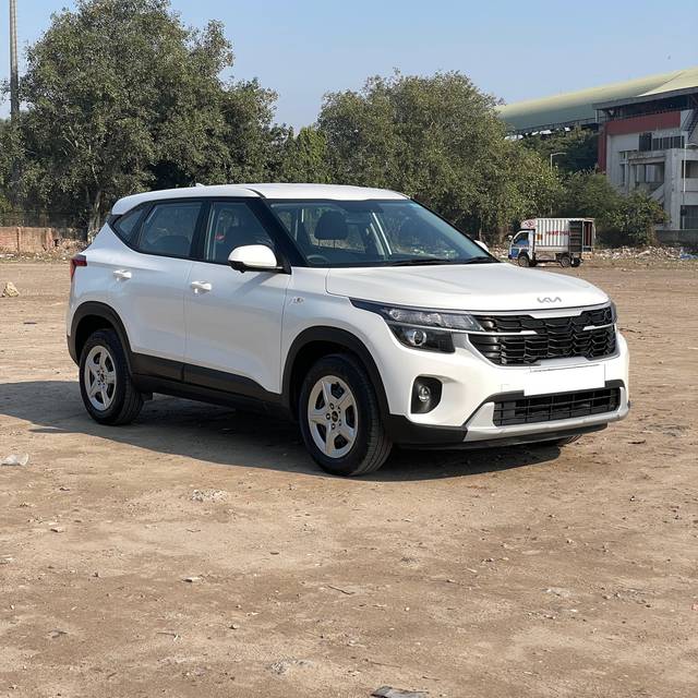 https://images10.gaadi.com/usedcar_image/4303594/original/processed_476a08051c1b4941632b011fd16df524.jpg?imwidth=6400