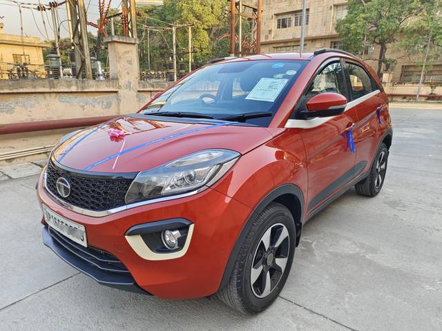 https://images10.gaadi.com/usedcar_image/4303611/original/processed_569c4f39bb835f2a7176916072f1fa43.jpg?imwidth=6402