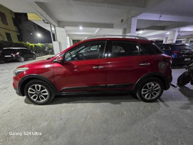 https://images10.gaadi.com/usedcar_image/4303625/original/processed_36200f5f-9b71-4e39-8606-ae6e73932f8e.jpg?imwidth=6402