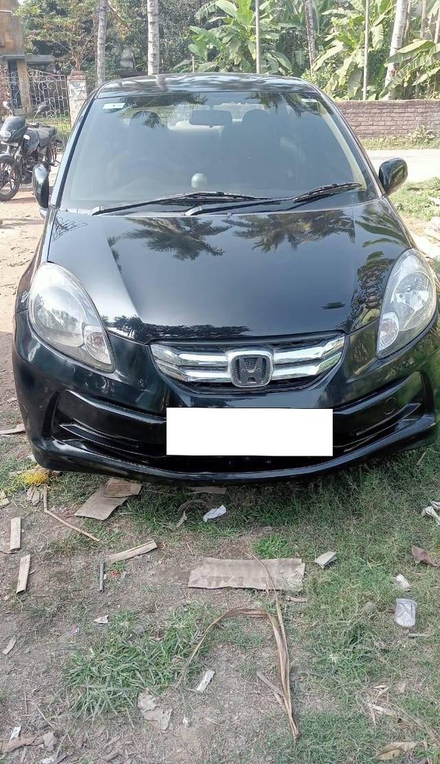 https://images10.gaadi.com/usedcar_image/4303652/original/processed_c1f664a38293c899e1a69c523e0098ce.jpg?imwidth=6400