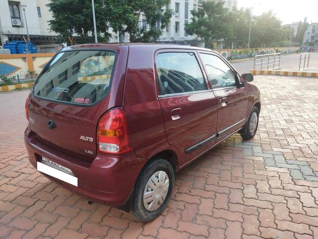 https://images10.gaadi.com/usedcar_image/4303708/original/processed_0df211ba2e1cabe87d412760bad88922.jpg?imwidth=6402