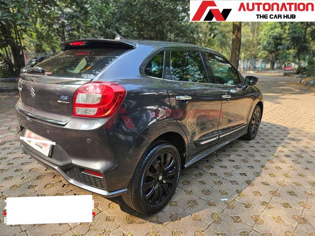 https://images10.gaadi.com/usedcar_image/4303738/original/processed_7b9188e05b9b440463b37bb346d0bf4e.jpg?imwidth=6402