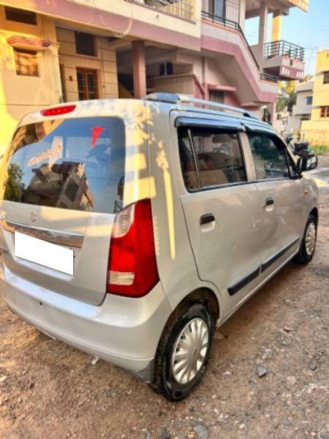 https://images10.gaadi.com/usedcar_image/4303739/original/processed_55c23279-77d4-4b33-aa71-f3f60656ed41.jpeg?imwidth=6401