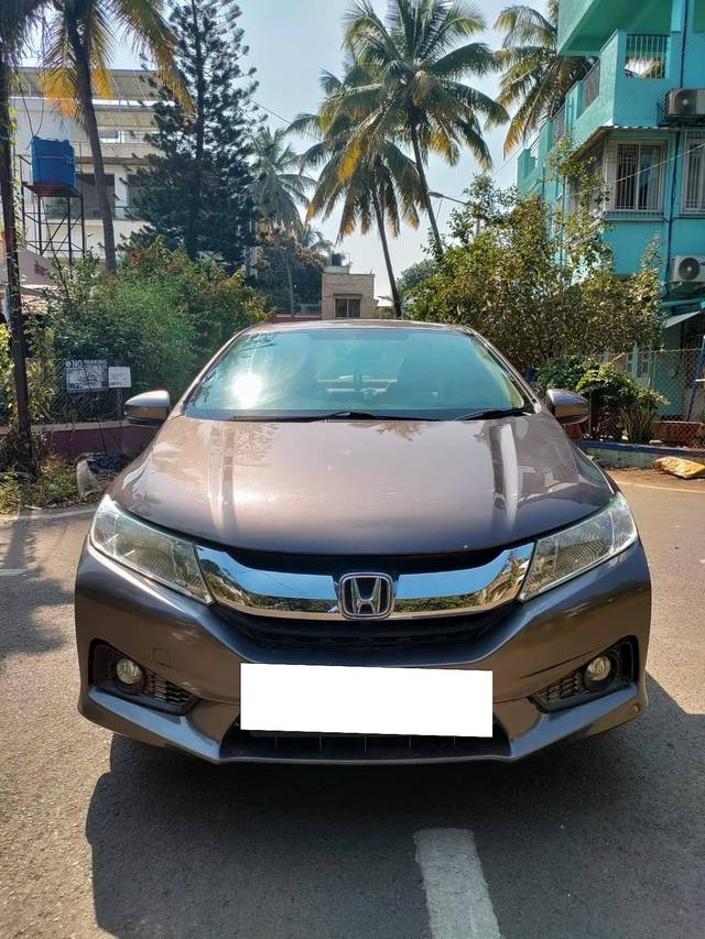 https://images10.gaadi.com/usedcar_image/4303761/original/processed_0d63425921ef2aeb674ff015523b1cdb.jpg?imwidth=6400