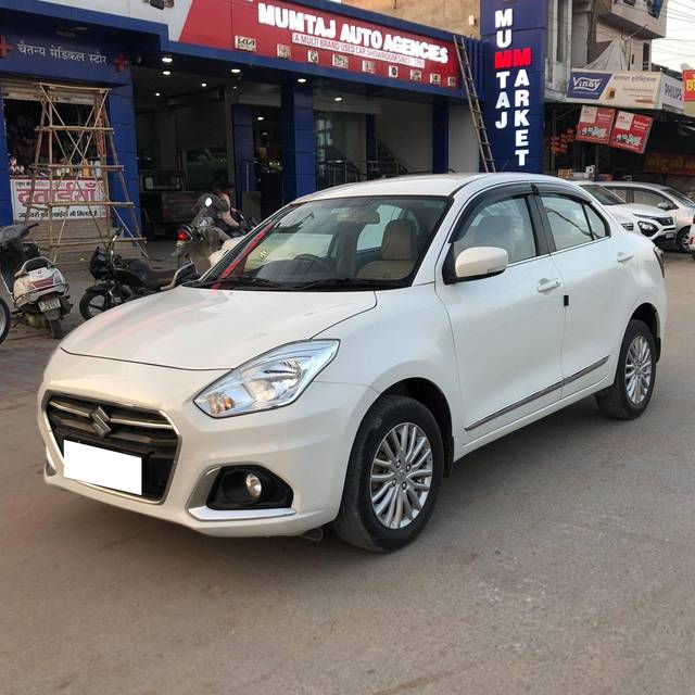 https://images10.gaadi.com/usedcar_image/4303821/original/processed_d2814cb29439f057ab0785feb5369cc5.jpg?imwidth=6402