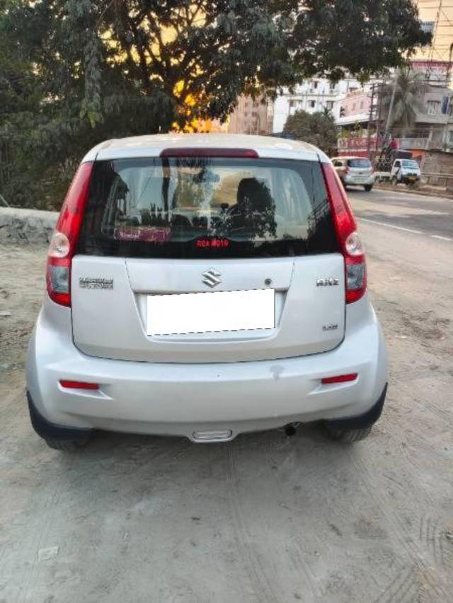 https://images10.gaadi.com/usedcar_image/4303847/original/processed_5cbf9463-a3fd-4334-945b-77bba8264081.jpg?imwidth=6401