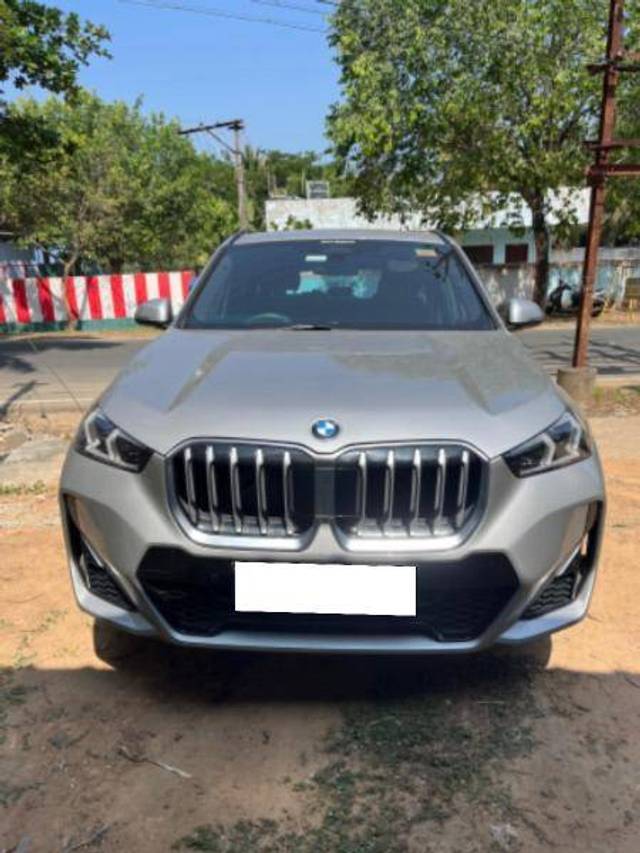 https://images10.gaadi.com/usedcar_image/4303854/original/9fefeaa77041a6c0a4abfeb66435d074.jpeg?imwidth=6400