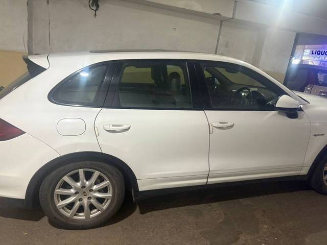 https://images10.gaadi.com/usedcar_image/4303861/original/227992e29cd5466fdf28ac89ef293ae7.jpg?imwidth=6402