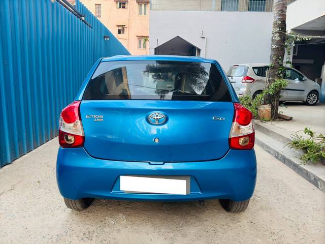 https://images10.gaadi.com/usedcar_image/4303889/original/processed_810adfa7ad48523ff671227dcc857baf.jpg?imwidth=6402