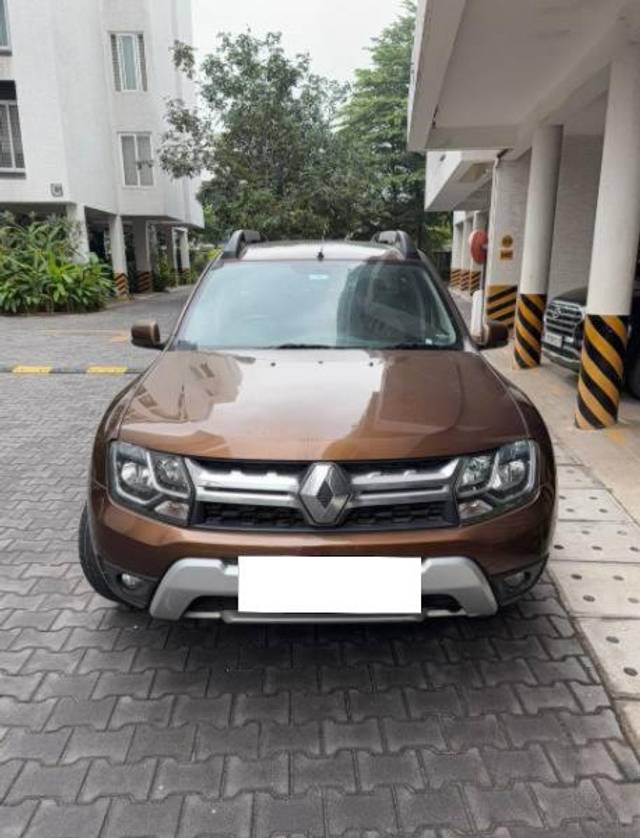 https://images10.gaadi.com/usedcar_image/4304115/original/processed_c40142a8-4fa6-4c39-b61b-169c979da1b5.jpg?imwidth=6400