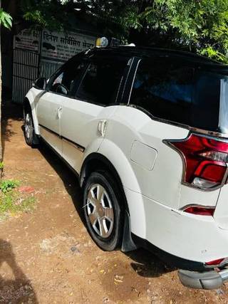 Mahindra XUV500 Mahindra XUV500 W7