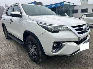 Toyota Fortuner 2016-2021 Toyota Fortuner 2.8 2WD MT BSIV