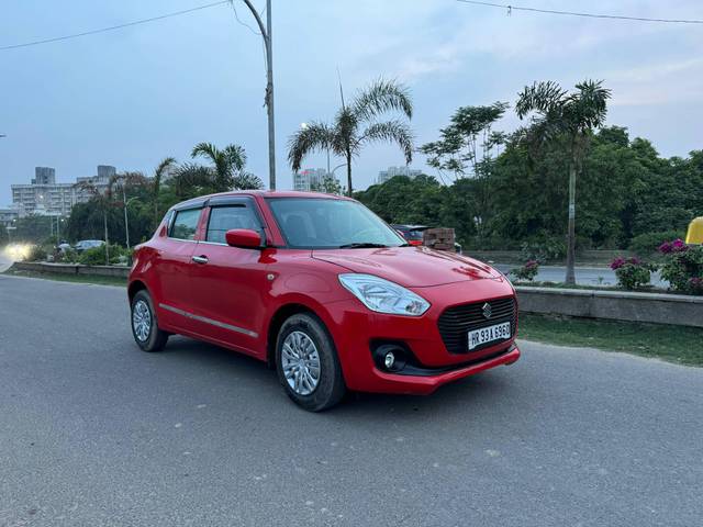 https://images10.gaadi.com/usedcar_image/4304309/original/processed_e6620229bd022654dcd2f0b9fdcbf684.jpg?imwidth=6400