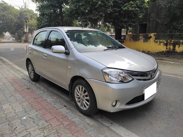 https://images10.gaadi.com/usedcar_image/4304349/original/processed_c7d08b850f5ce91225382cda8888fd22.jpg?imwidth=6400