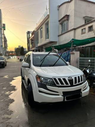 Mahindra XUV500 2011-2015 Mahindra XUV500 W8 2WD