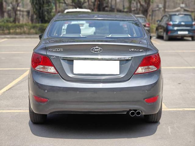 https://images10.gaadi.com/usedcar_image/4304541/original/processed_b2934ff5d2ed58b53177a4de7a2ff4dc.jpg?imwidth=6402