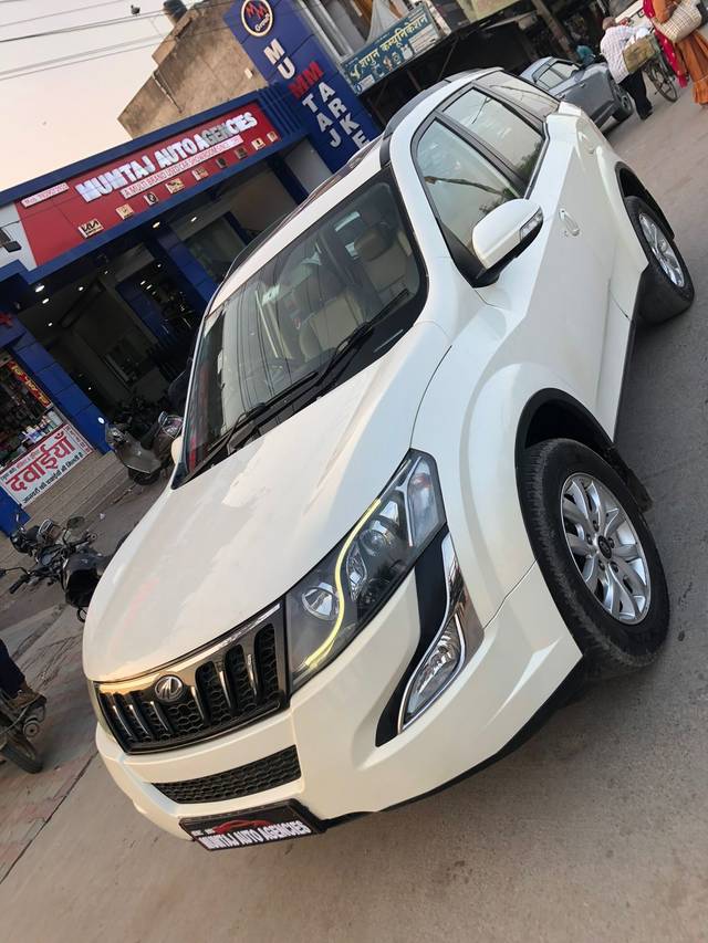 https://images10.gaadi.com/usedcar_image/4304665/original/eb9d1a16adcaecc4e92a49e14a988c5c.jpg?imwidth=6401