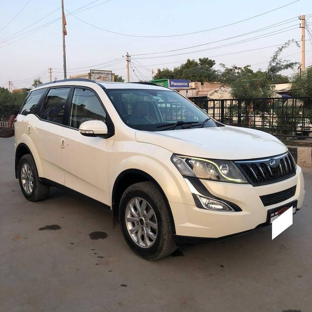 https://images10.gaadi.com/usedcar_image/4304665/original/processed_7c6f1bed9efa02a26f3299c706fca13a.jpg?imwidth=6400