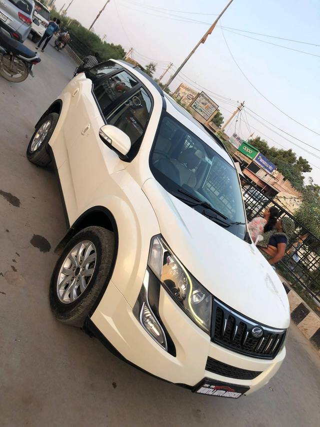 https://images10.gaadi.com/usedcar_image/4304665/original/processed_bc4ab1c9f3626bc9e4836d5ac7a7ff41.jpg?imwidth=6402