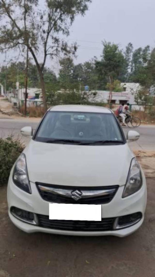 https://images10.gaadi.com/usedcar_image/4304729/original/processed_c526708b-6fb3-4358-9777-a8ad2f9c0f5d.jpg?imwidth=6402