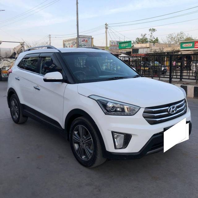 https://images10.gaadi.com/usedcar_image/4304736/original/processed_d4a98e9cba143c2f99eb4cfff7dddb61.jpg?imwidth=6400