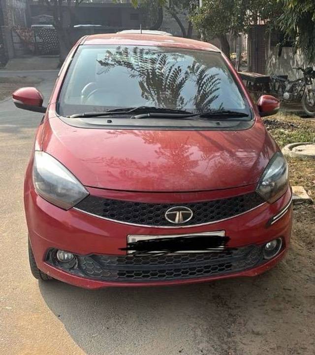 https://images10.gaadi.com/usedcar_image/4304751/original/b474eeea6649828610fb0480491d65d0.jpeg?imwidth=6402