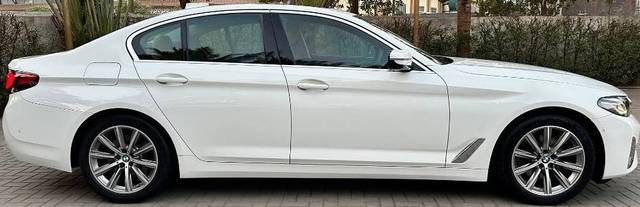 https://images10.gaadi.com/usedcar_image/4304801/original/processed_d66dfee909b4892f30d0ed30910b4af8.jpg?imwidth=6401