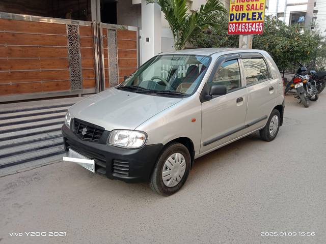 https://images10.gaadi.com/usedcar_image/4304859/original/processed_7e9ea29d20974dbd7441f3ac47be49f4.jpg?imwidth=6400