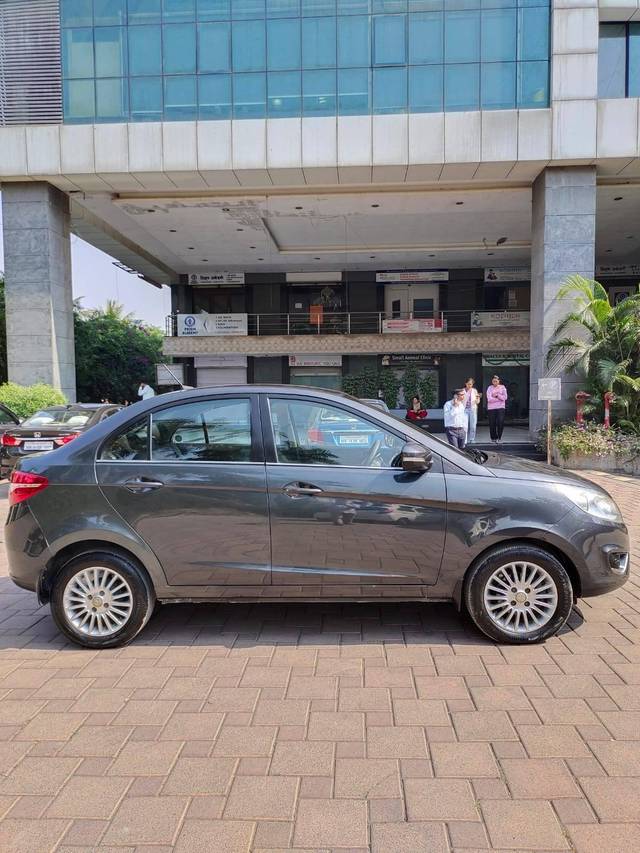 https://images10.gaadi.com/usedcar_image/4304896/original/processed_a592823d1c7ae2125dea0689aa101330.jpg?imwidth=6401