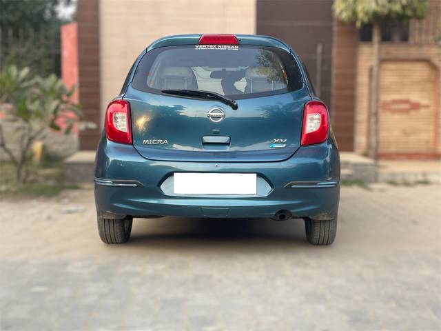 https://images10.gaadi.com/usedcar_image/4304898/original/processed_8c1596933ed27f4e22c28b1efa901f71.jpg?imwidth=6401