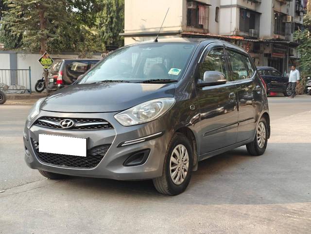 https://images10.gaadi.com/usedcar_image/4304899/original/processed_1dc5fee5445d16469b784f543f069598.jpg?imwidth=6402