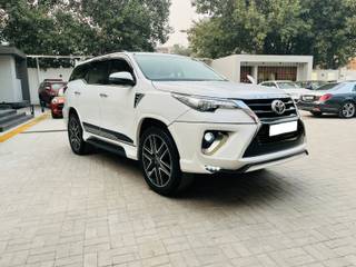 Toyota Fortuner 2016-2021 Toyota Fortuner 2.8 4WD AT BSIV