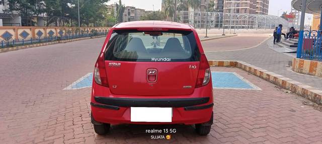 https://images10.gaadi.com/usedcar_image/4304998/original/processed_6f75e08bbee3db371b88b4dab59e7e7f.jpg?imwidth=6402