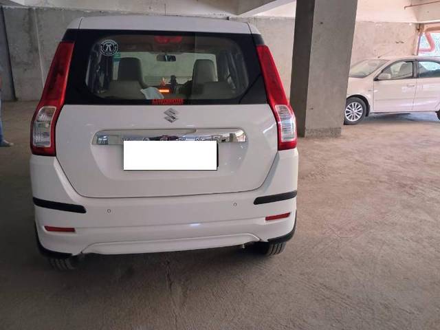 https://images10.gaadi.com/usedcar_image/4305055/original/d05c5fdbf47548aca4ff018afd94c879.jpeg?imwidth=6401